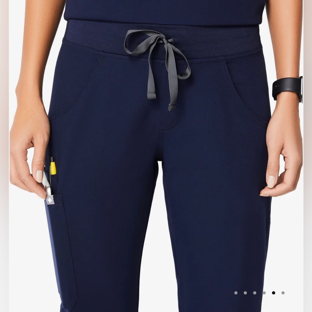 Figs - Kade Cargo scrub pants